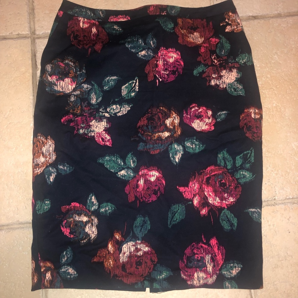 Merona floral pencil skirt